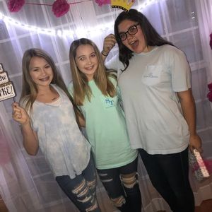 Meet your Posher, Carson